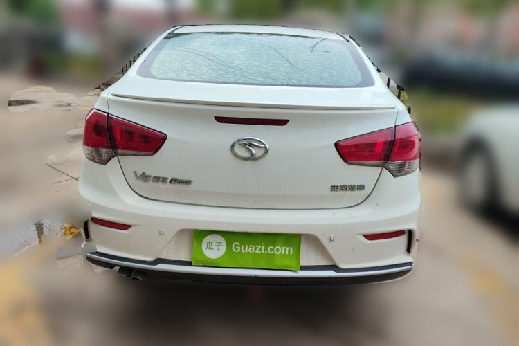 Used Soueast V5 Lingzhi 2015 Plus 1.5T CVT Intelligent Control Version Rear