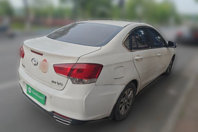 Used Soueast V5 Lingzhi 2015 Plus 1.5L Manual Smart Edition Rear Right 45 Deg