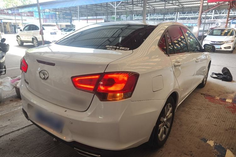 Used Soueast V5 Lingzhi 2015 Plus 1.5L Manual Escort Model Rear Right 45 Deg