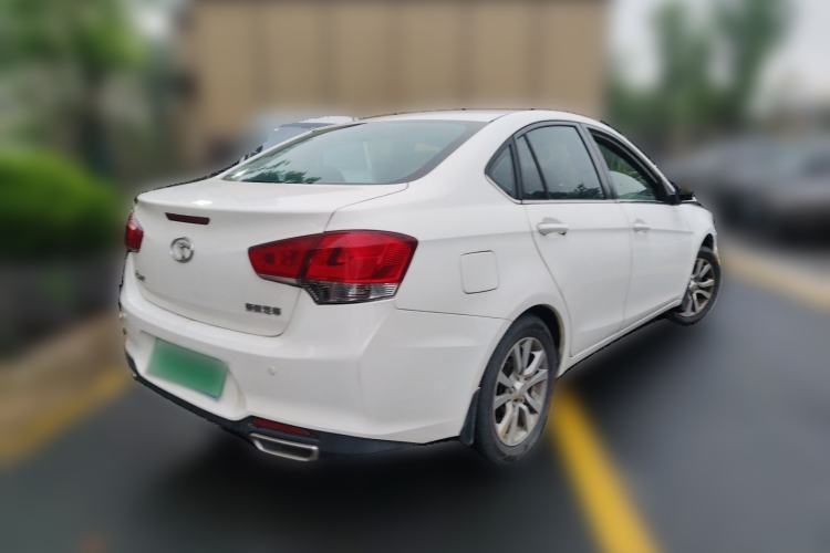 Used Soueast V5 Lingzhi 2015 Plus 1.5L Manual ZhiZun Version Rear Right 45 Deg
