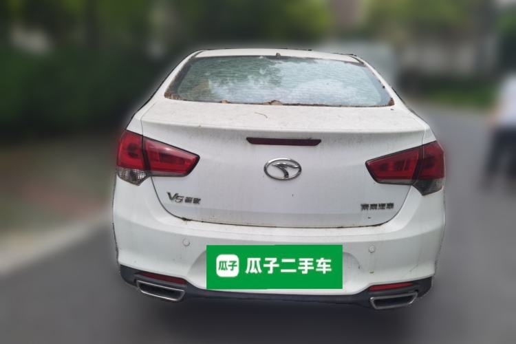 Used Soueast V5 Lingzhi 2015 Plus 1.5L Manual ZhiZun Version Rear