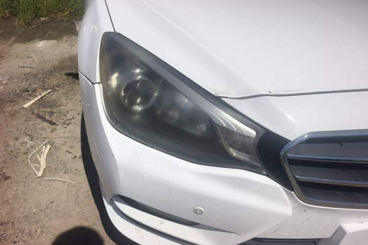 Used Soueast V5 Lingzhi 2015 Plus 1.5L Manual ZhiZun Version Right Front Headlight