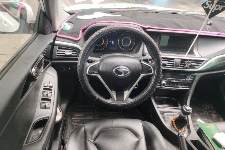 Used Soueast V5 Lingzhi 2015 Plus 1.5L Manual Smart Edition Steering Wheel