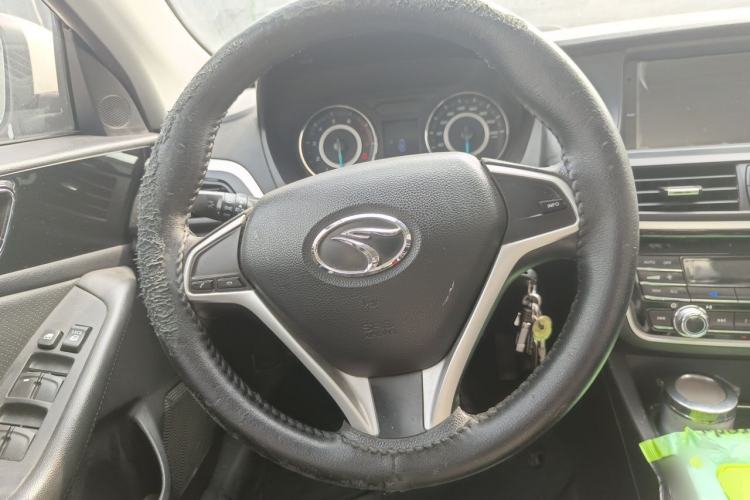 Used Soueast V5 Lingzhi 2015 Plus 1.5L Manual Smart Edition Steering Wheel