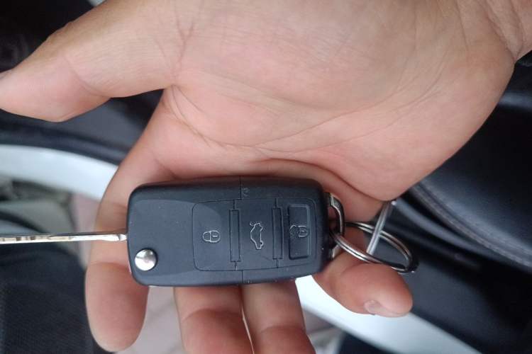 Used Soueast V5 Lingzhi 2015 Plus 1.5L Manual Smart Edition Vehicle Key