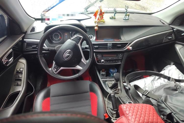 Used Soueast V5 Lingzhi 2016 plus 1.5L manual roll type Center Console