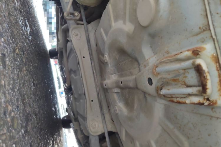 Used Soueast V5 Lingzhi 2016 plus 1.5L manual roll type Chassis Rear