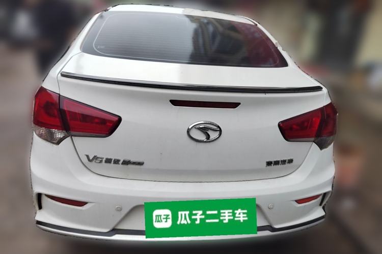 Used Soueast V5 Lingzhi 2016 plus 1.5L manual roll type Rear