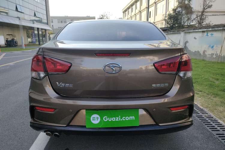 Used Soueast V5 Lingzhi 2017 1.5L Manual New Generation Model Exterior 4
