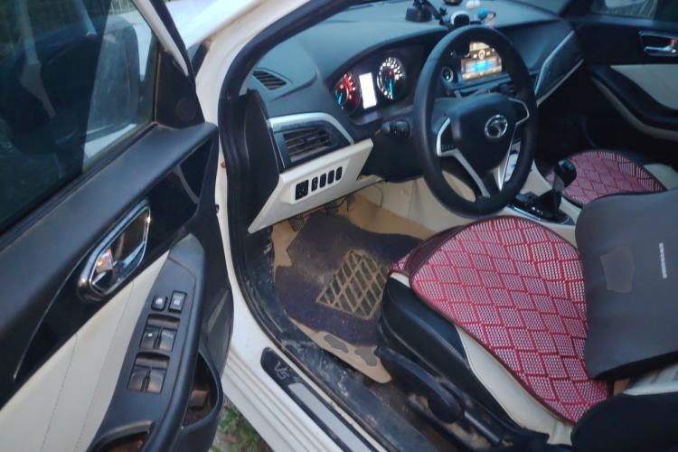 Used Soueast V5 Lingzhi 2017 1.5L Manual New Elite Model Driver Seat