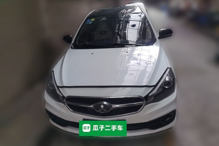 Used Soueast V5 Lingzhi 2017 1.5L Manual New Elite Model Front