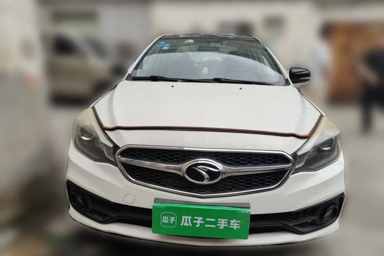 Used Soueast V5 Lingzhi 2017 1.5L Manual New Elite Model Front