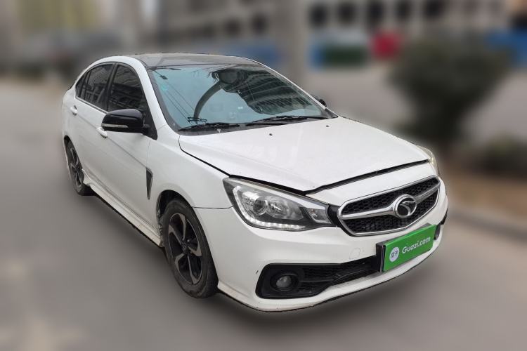 Used Soueast V5 Lingzhi 2017 1.5L Manual New Elite Model Front Right 45 Deg