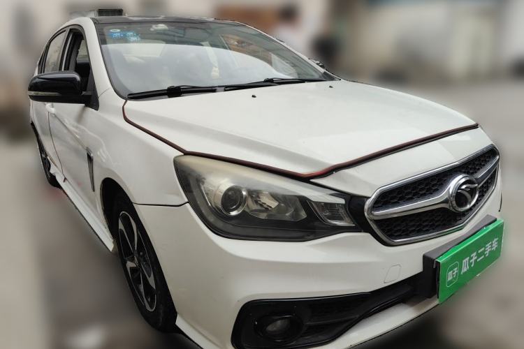 Used Soueast V5 Lingzhi 2017 1.5L Manual New Elite Model Front Right 45 Deg