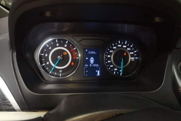 Used Soueast V5 Lingzhi 2017 1.5L Manual New Elite Model Instrument Cluster