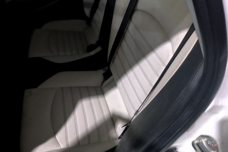 Used Soueast V5 Lingzhi 2017 1.5L Manual New Elite Model Left Rear Seat