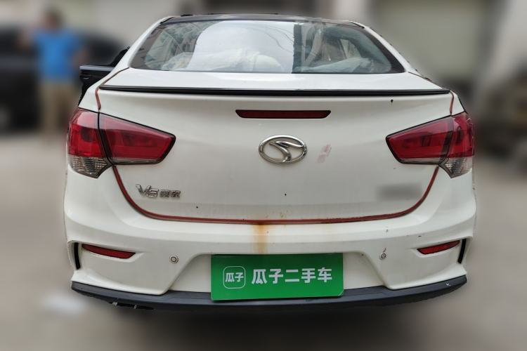 Used Soueast V5 Lingzhi 2017 1.5L Manual New Elite Model Rear