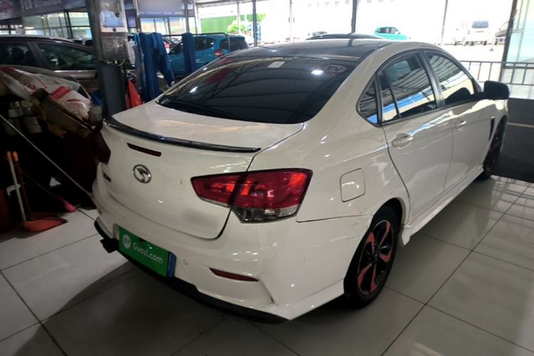 Used Soueast V5 Lingzhi 2017 1.5L Manual New Elite Model Rear Right 45 Deg