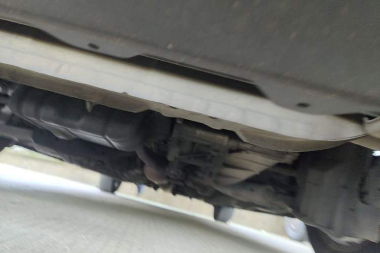 Used Soueast V6 Lingshi 2013 1.5L Manual Standard Edition Chassis Front