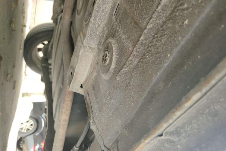 Used Soueast V6 Lingshi 2013 1.5L CVT Luxury Edition Chassis Rear Left