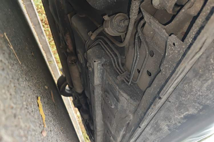 Used Soueast V6 Lingshi 2013 1.5L Manual - Women's Edition Chassis Rear Right