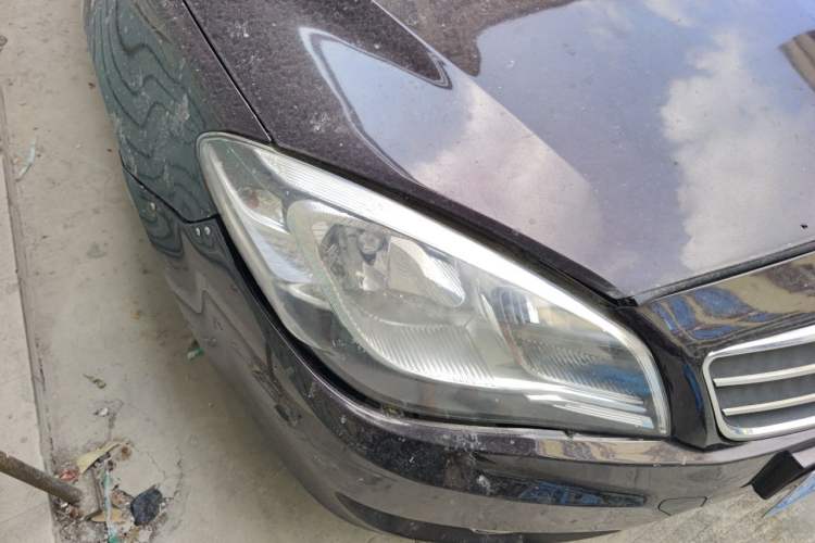Used Soueast V6 Lingshi 2013 1.5L CVT Luxury Edition Right Front Headlight