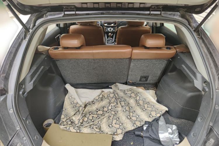 Used Soueast V6 Lingshi 2013 1.5L CVT Luxury Edition Trunk