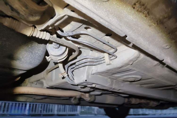 Used Soueast V6 Lingshi 2013 1.5L CVT Luxury Edition Chassis Rear Right