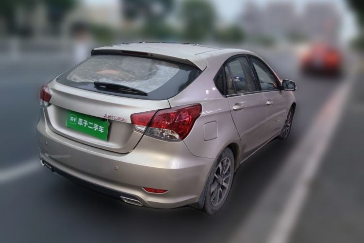 Used Soueast V6 Lingshi 2013 1.5L CVT Luxury Edition Rear Right 45 Deg