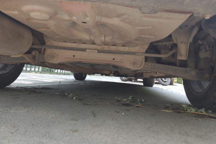Used Soueast V6 Lingshi 2013 1.5L CVT Luxury Edition Chassis Rear