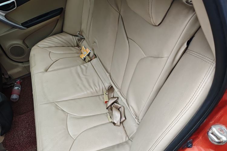 Used Soueast V6 Lingshi 2013 1.5L Manual Comfort Edition Left Rear Seat