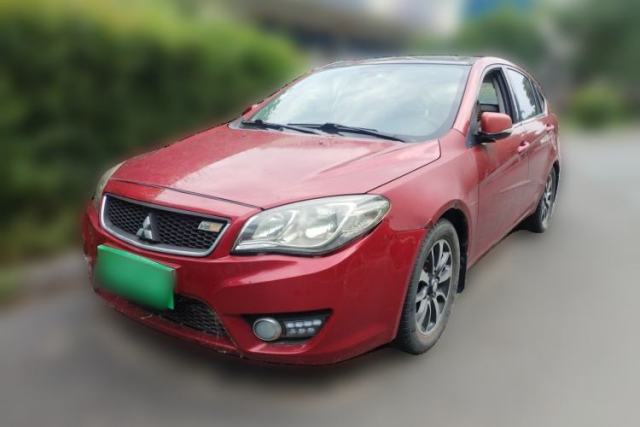 Used Soueast V6 Lingshi 2013 1.5L CVT Luxury Edition for Women