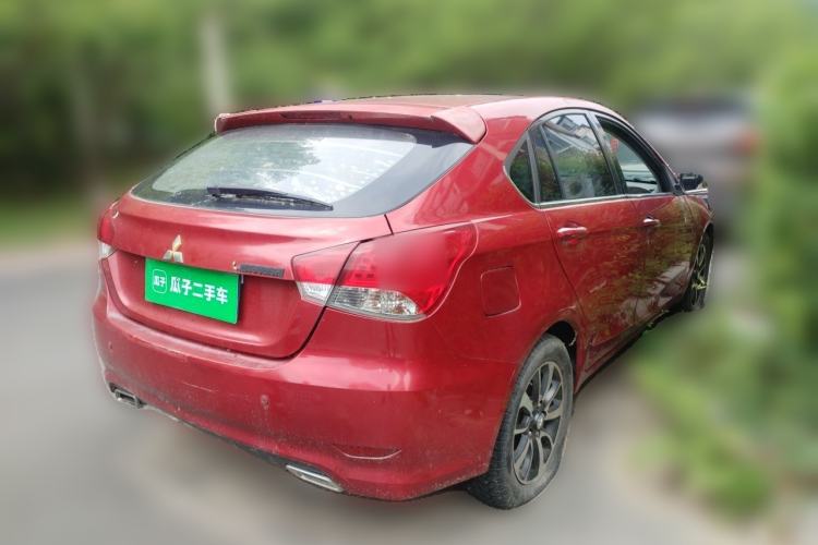 Used Soueast V6 Lingshi 2013 1.5L CVT Luxury Edition for Women Rear Right 45 Deg