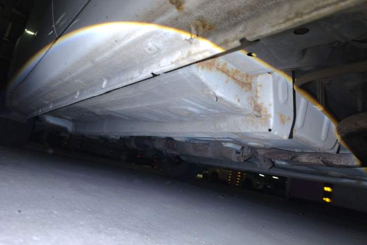 Used Soueast V6 Lingshi 2013 1.5L Manual Comfort Edition Chassis Rear Left