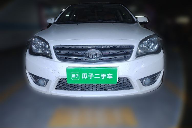 Used Soueast V6 Lingshi 2013 1.5L Manual Comfort Edition Front