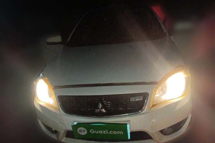 Used Soueast V6 Lingshi 2013 1.5L CVT Luxury Edition Front