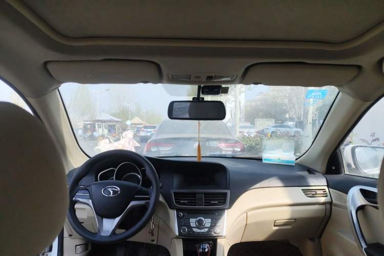 Used Soueast V6 Lingshi 2013 1.5L Manual Comfort Edition Headliner