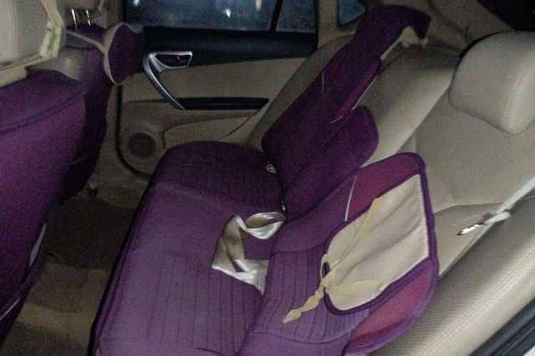Used Soueast V6 Lingshi 2013 1.5L CVT Luxury Edition Left Rear Seat
