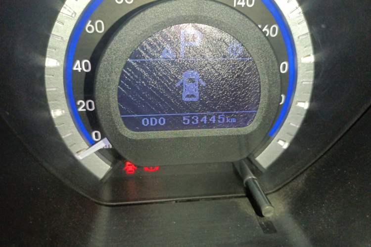 Used Soueast V6 Lingshi 2013 1.5L CVT Luxury Edition Odometer Close Up