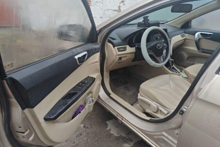 Used Soueast V6 Lingshi 2013 1.5L CVT Standard Edition Driver Seat
