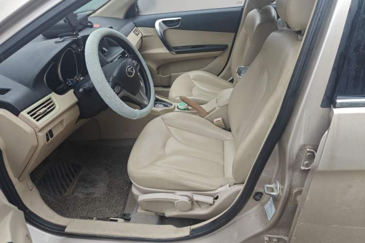 Used Soueast V6 Lingshi 2013 1.5L CVT Standard Edition Left Front Seat