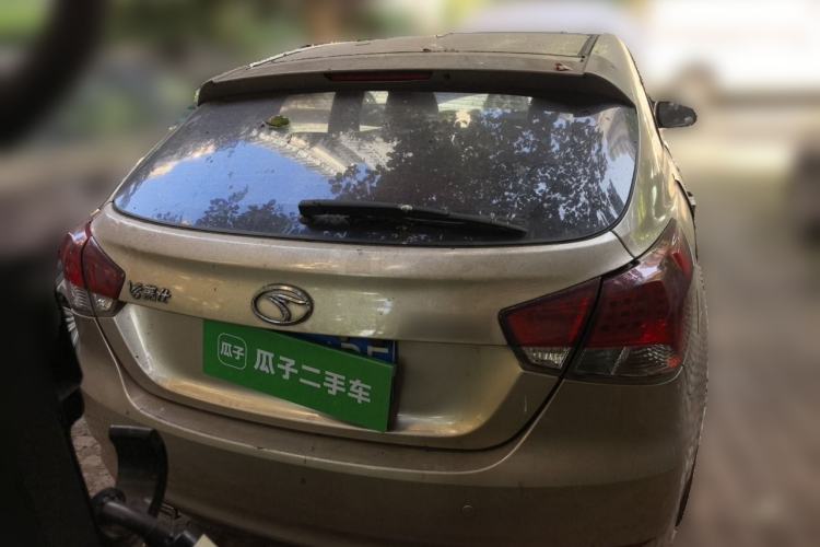Used Soueast V6 Lingshi 2013 1.5L CVT Flagship Edition Rear