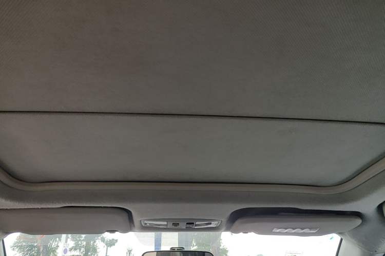 Used Soueast V6 Lingshi 2014 1.5T CVT Smart Control Version Headliner