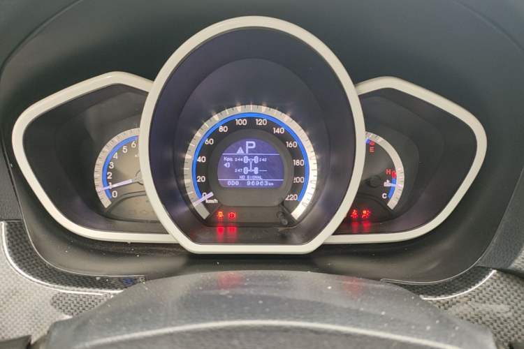 Used Soueast V6 Lingshi 2014 1.5T CVT Smart Control Version Instrument Cluster