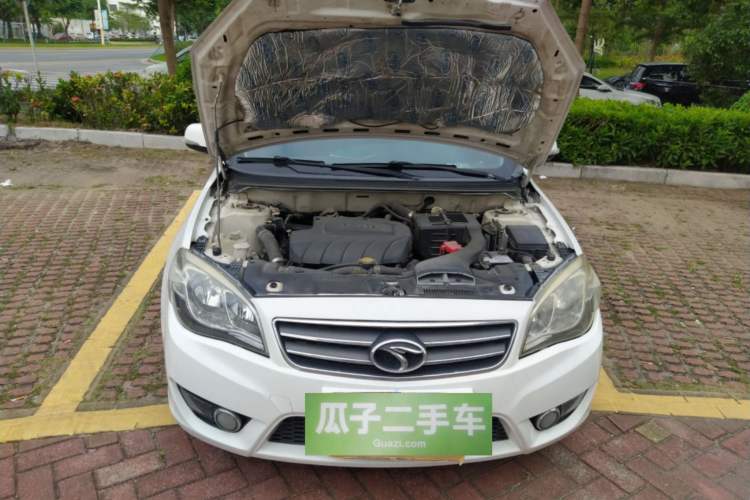 Used Soueast V6 Lingshi 2014 1.5T CVT FunControl Edition Engine Bay