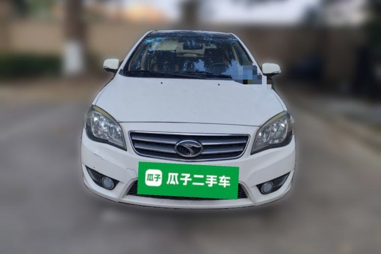 Used Soueast V6 Lingshi 2014 1.5L Manual Luxury Edition for Women Front