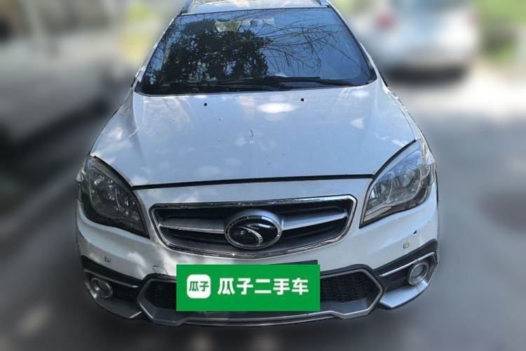 Used Soueast V6 Lingshi 2014 1.5T Manual Qukong Edition Front