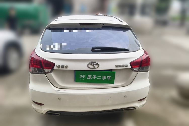 Used Soueast V6 Lingshi 2014 1.5L Manual Luxury Edition for Women Rear