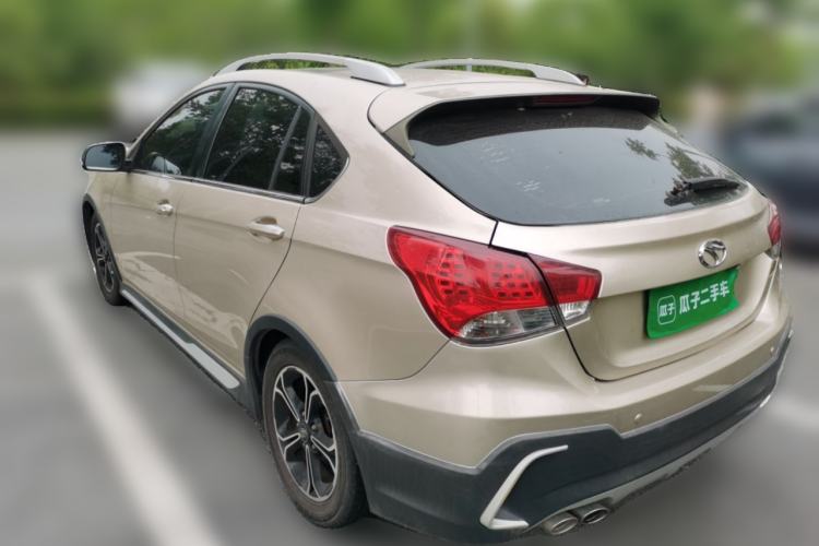 Used Soueast V6 Lingshi 2015 CROSS 1.5L Manual ZhiZun Model Rear Left 45 Deg