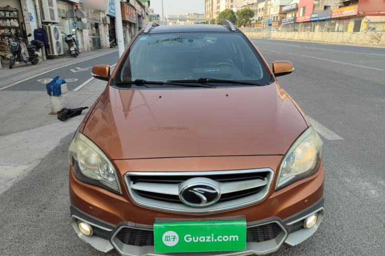 Used Soueast V6 Lingshi 2015 CROSS 1.5L CVT ZhiZun Model Exterior 1